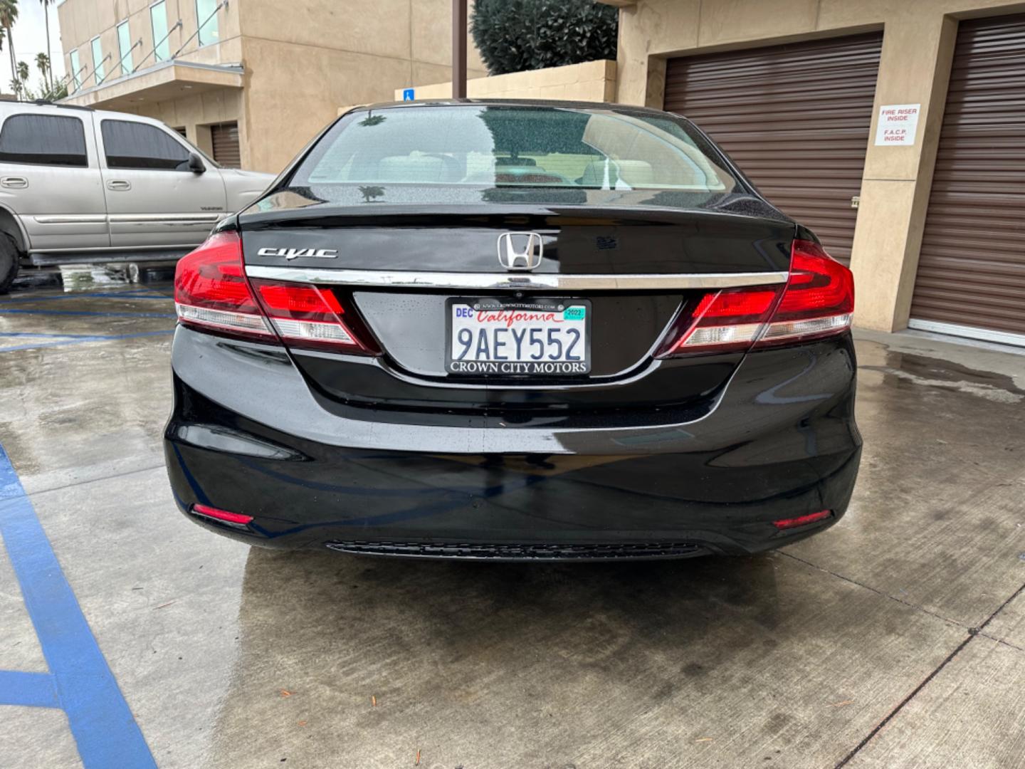 2013 Black /Grey Honda Civic LX Sedan 5-Speed AT (19XFB2F53DE) with an 1.8L L4 SOHC 16V engine, 5-Speed Automatic transmission, located at 30 S. Berkeley Avenue, Pasadena, CA, 91107, (626) 248-7567, 34.145447, -118.109398 - New Paint! Gas Saver! Discover Reliable and Efficient Driving: 2013 Honda Civic LX Now at Our Pasadena, CA Dealership Step into the world of efficiency and reliability with the 2013 Honda Civic LX, a standout choice now featured at our BHPH dealership in Pasadena, CA. Known for its dependable per - Photo#5